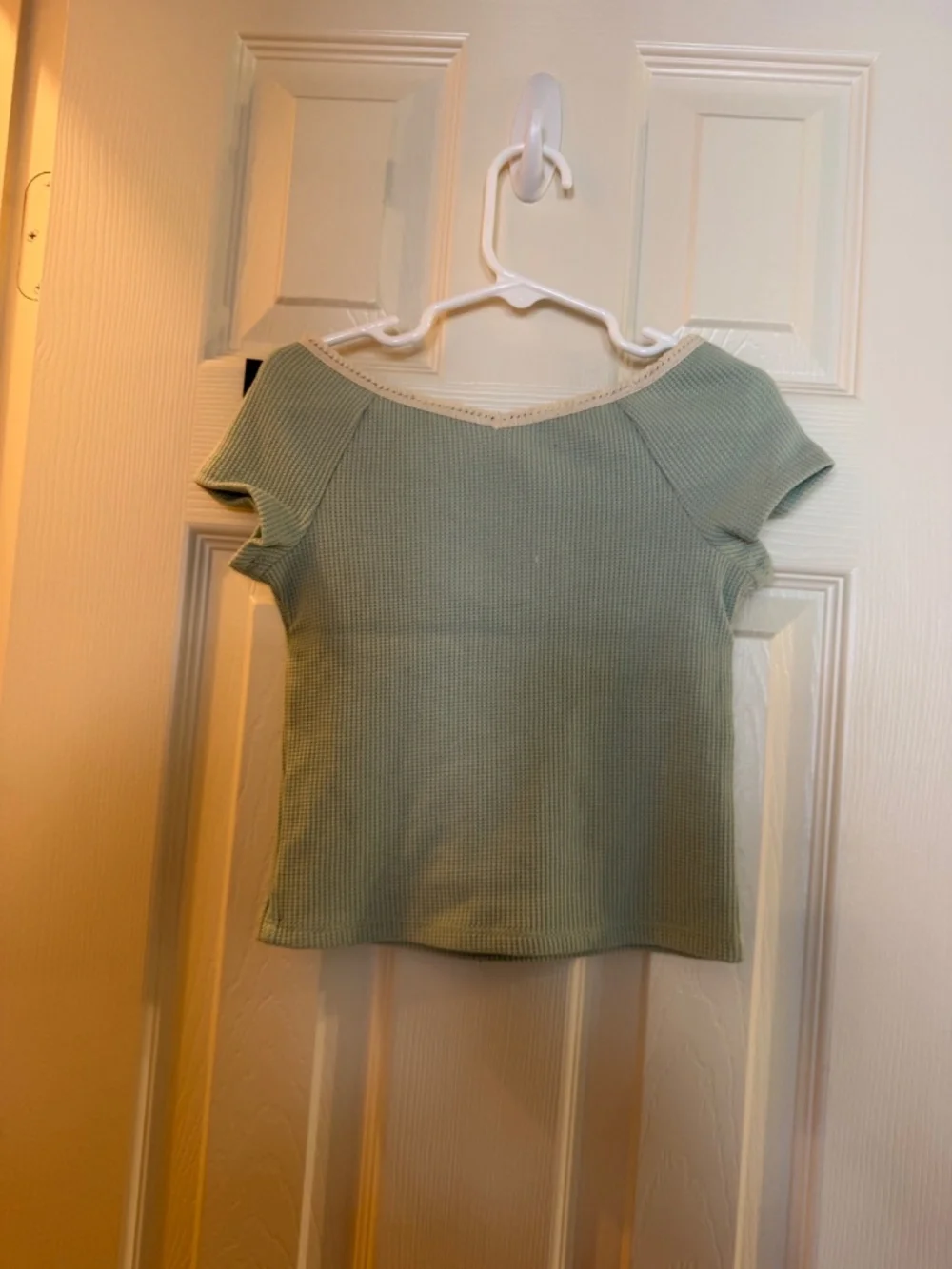Art Class Girls Green Waffle Knit Lace Trim Top | Size XS | NWT
